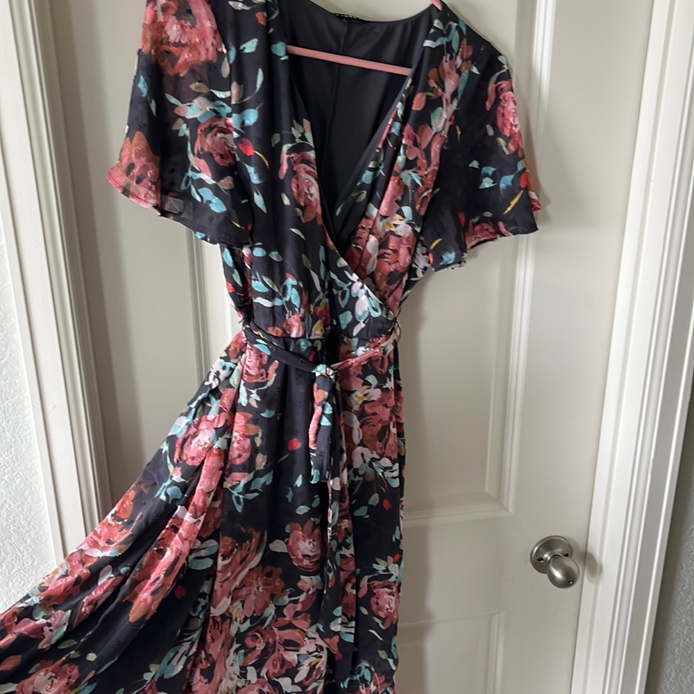 Floral wrap dress